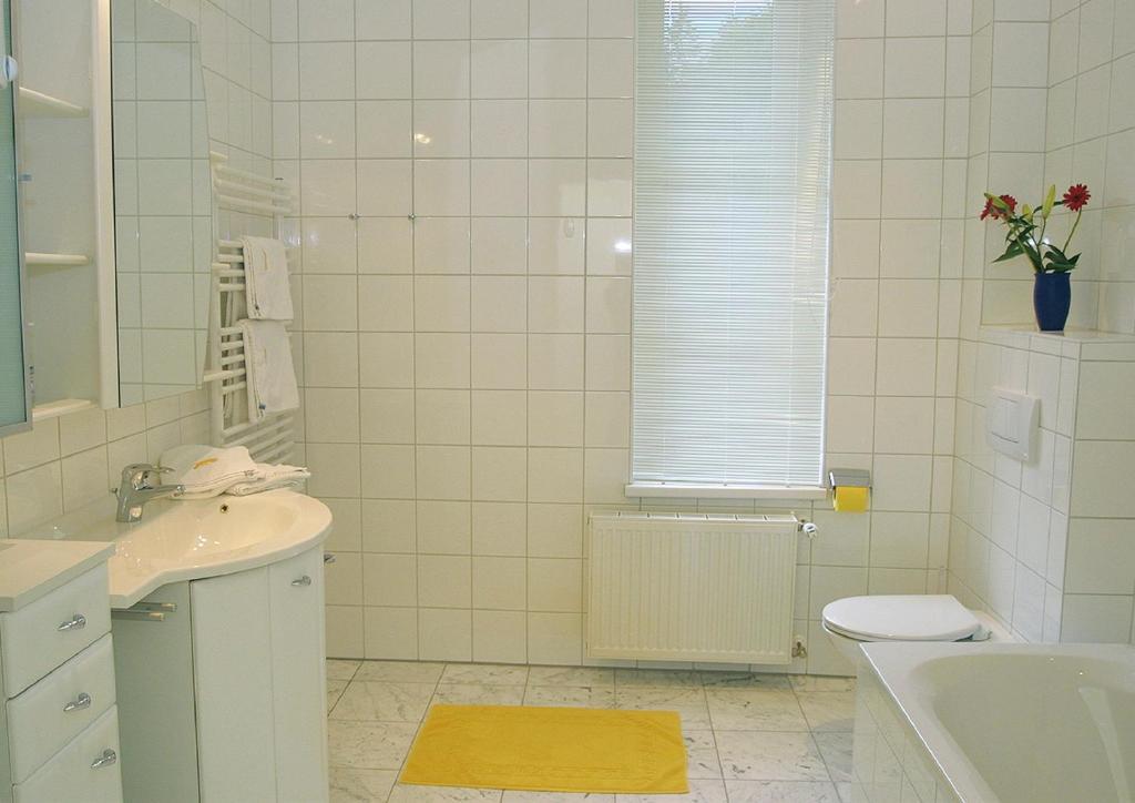 Villa Engstler - Appartments Velden am Woerthersee Room photo