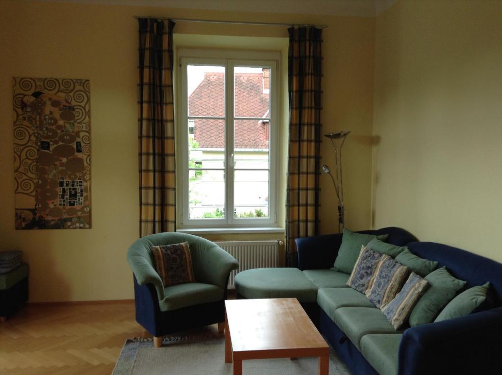 Villa Engstler - Appartments Velden am Woerthersee Room photo