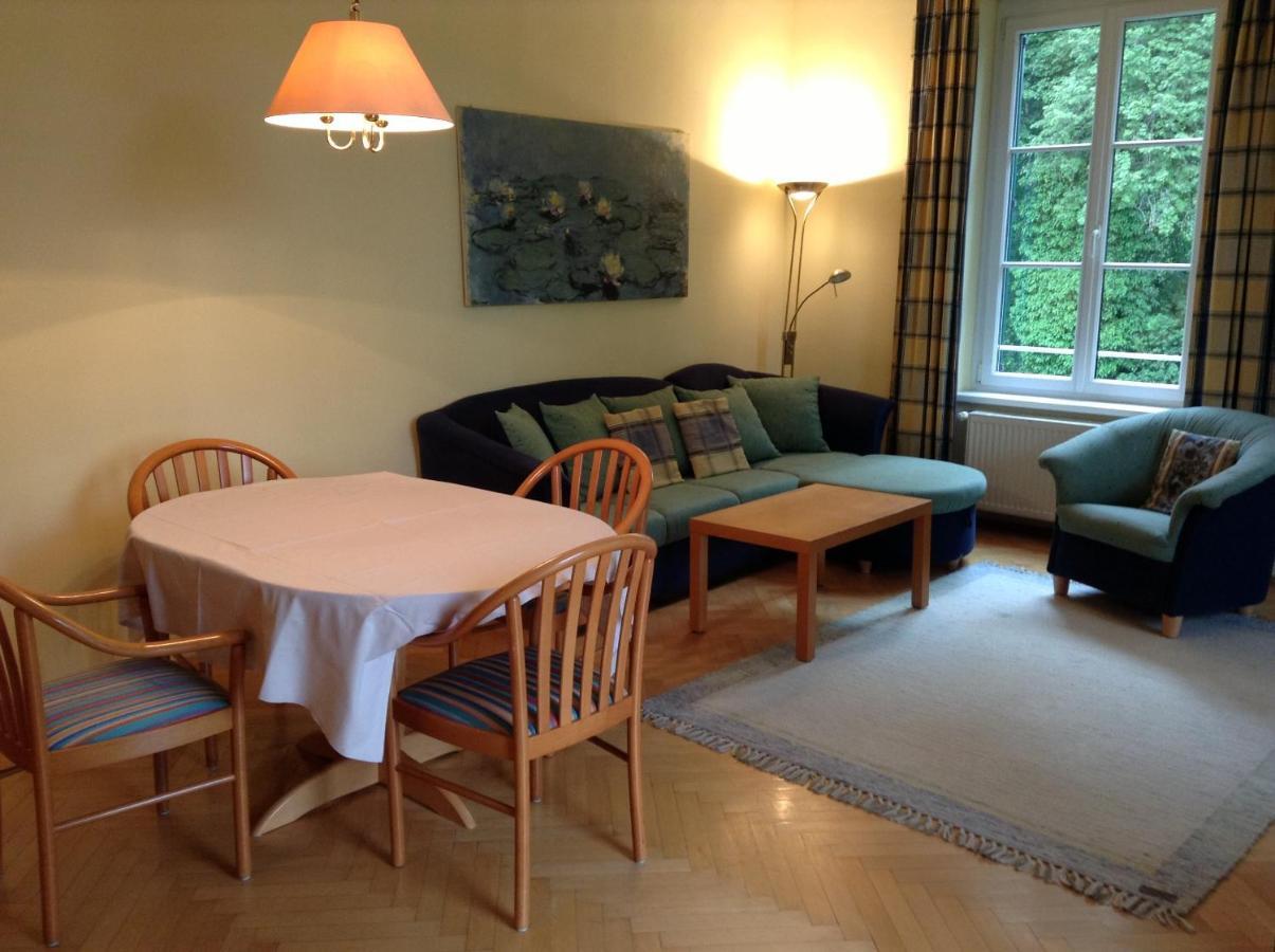 Villa Engstler - Appartments Velden am Woerthersee Room photo